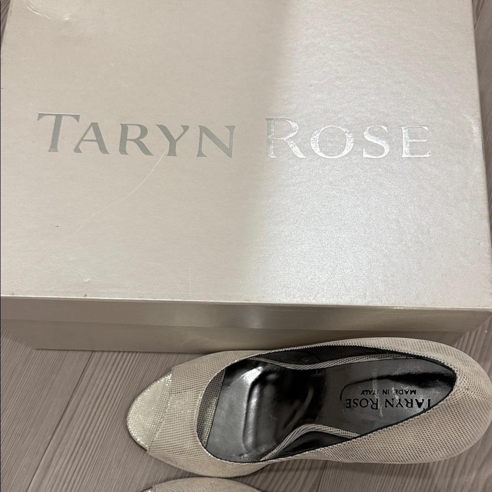 Taryn Rose Cream Peep Toe Heels - Picture 7 of 8